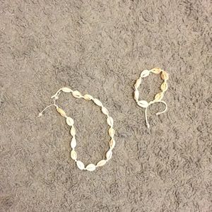 Pucka shell necklace and bracelet